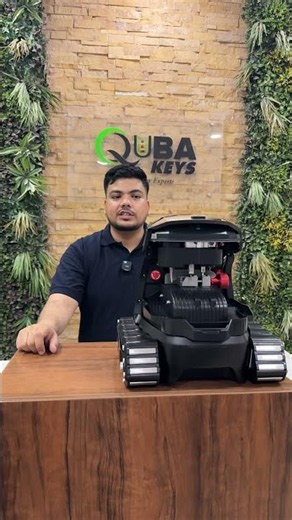 2M2 Automatic Key Cutting Machine | Quba KeysM