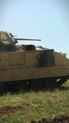 Kendaraan Tempur Kavaleri ( CV ) M3 Bradley adalah kendaraan pengintai lapis baja beroda rantai buatan Amerika yang diproduksi oleh BAE Systems Platforms & Services (sebelumnya United Defense ). Sebagai anggota keluarga Kendaraan Tempur Bradley , M3 CFV digunakan oleh unit kavaleri lapis baja berat di Angkatan Darat Amerika Serikat.#CapCut#foryoupage #foryou #militaryhub #military #tank #tankedit #militer #m3bradley