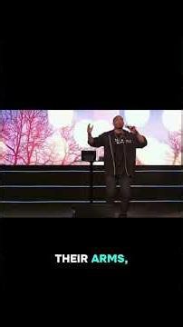 Thanksgiving allows God to pick you up! #jesus #motivation #faith #god #bible#holyspirit