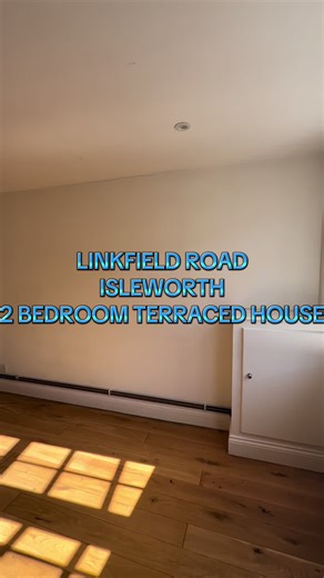 2 Bedroom Terraced House on Linkfield Road for RENT AVAILABLE NOW! Call 020 8568 2992 or Email let@anthonyjamesmanser.co.uk to enquire/arrange a viewing. #rent #isleworth #forrent #london #house
