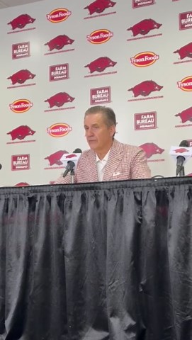 Hear from John Calipari after Arkansas basketball's blowout win over Texas