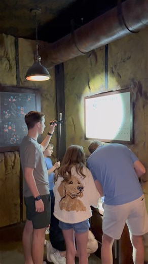 Can You Beat 15 Minutes? ⏱️👀 #viral #escaperoom #challenge #dallas