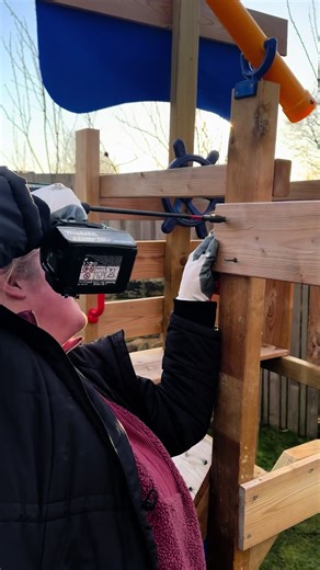 Moving a Pirate Ship to Dial Marina: Hugo's Adventure