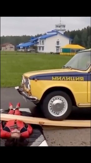 21K views · 180 reactions | Creo que algo salió mal 樂 #dibujo #arte #tips #soydanniart #drawing #viral | DANNI ART | Facebook