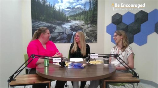 Ep #149 with HR Consultant Kristen Olson Operations Expert Jenna Price | Lisa Sinnott
