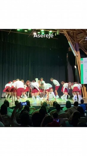 Coreografía para Concurso Escolar con la Canción Aserejé