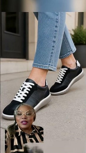 Vionic City Walk Women's Orthotic Arch Support Walking Sneaker