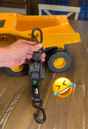 Top Ratchet Straps for Trucks and ATVs