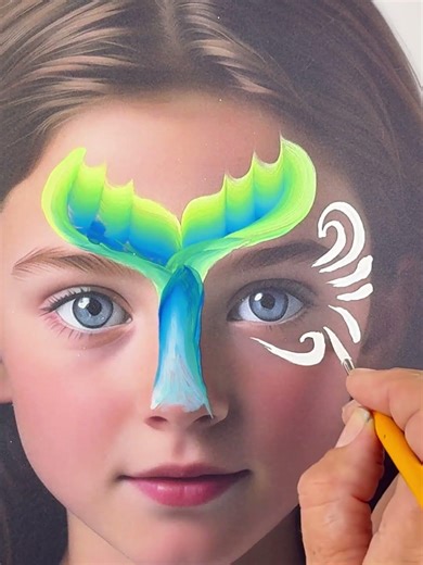 This mermaid face paint is SO easy #facepainting #tutorial #simple