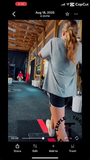 ⚡️Be Wise About Who’s Teaching Your Athlete🥎 In today’s world of endless “lessons,” it’s more important than ever to be wise about who’s teaching your child. If your daughter is being taught something that looks nothing like what the pros do, you’re not just wasting money, you’re hurting her development and setting her back. ❌ Wrong mechanics become bad habits. ❌ Bad habits take time to fix. ⏳ And time is everything when it comes to development. What most parents don’t realize is that it can ta
