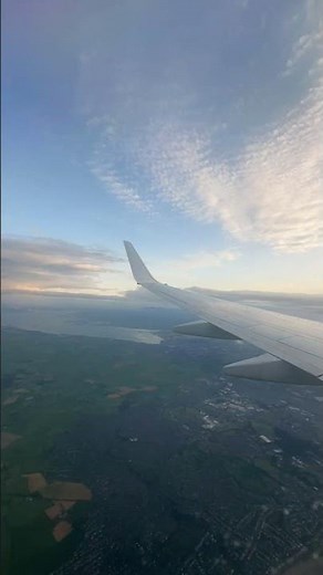 Timelapse of arriving on a flight into Belfast International Airport