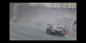 Halálos baleset autóversenyen