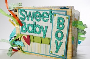 How to scrapbook your baby’s first year