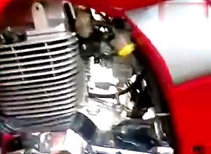 国产单缸跑车改春兰双缸CB250T发动机