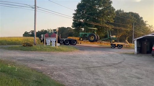 Here’s another view of this beautiful K361LL Brockway, owned by Neil Florio, hauling some machinery! | Brockway Today