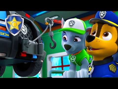 Chase’s Winch Trouble!! 🚓 Only Rocky Can Fix It! | Chase Official Channel | PAW Patrol