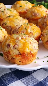 24K views · 84 reactions | Full Recipe: https://buff.ly/9n085gY Crack Hash Brown Muffins Recipe – These delicious bites are loaded with crispy bacon, gooey cheddar cheese, and zesty ranch seasoning, all baked into fluffy muffins made from hash browns and Bisquick. Perfect for brunch or a quick breakfast on the go, these muffins are sure to be a hit with family and friends! | Plain Chicken | Facebook