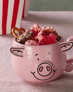 We call this a Pig N Mix! This Percy Pig selection is full of your go-to faves like Percy Piglet Gummy Sweets, with some special guest appearances including Milk Chocolate Percys and Percy Flavoured Chocolate Snouts. It’s the perfect addition to any movie night! To get your trotters on them, tap the link below or head to your local M&S Foodhall 👇 ocado.com/pignmix | Ocado