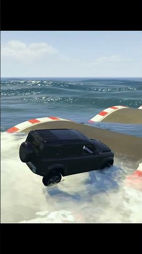 DEFENDER VS BUMP WATER 😱