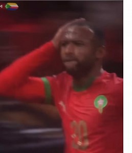 ΤΙ ΚΑΝΕΙ ΡΕ ΜΛΚΣ ΤΟ ΜΑΡΟΚΑΝΙ