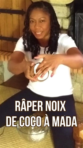 Comment râper la pulpe de noix de coco : Tutoriel #astucecuisine