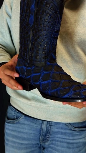 🔥 NEW DROP JUST LANDED 👢 Fresh western style is here 📦 We ship ALL over the USA 🇺🇸 📲 210-451-0447 #Reels #WesternStyle #CowboyBoots #LeatherBoots #TexasStyle #BootLovers | Texas Boot Ranch 4