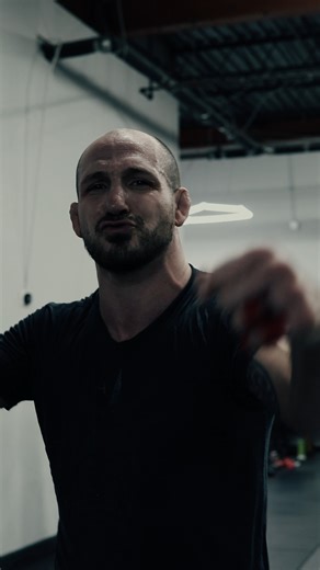 Somebody’s quitting in this round. It’s not us. 🏴‍☠️ Legends Never Die. Submission Grappling • Brazilian Jiu Jitsu • MMA • Dutch Kickboxing • Muay Thai 🎯 3-Day FREE Trial 🌐 www.legendsfightclub.com 🎥 @lloyd.lensmedia #briarcliffmanor #ossiningny #crotononhudson #tarrytownny #sleepyhollowny #irvingtonny #dobbsferryny #hastingsonhudson #peekskillny #whiteplainsny #yonkersny #newrochelleny #scarsdaleny #armonkny #mountkiskony #mma #mmatraining #mixedmartialarts #bjj #nogi #grappling #submission