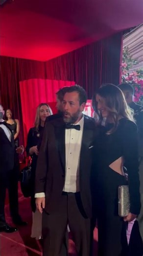 Wooo! Hiiii Adam Sandler 👋 #GoldenGlobes