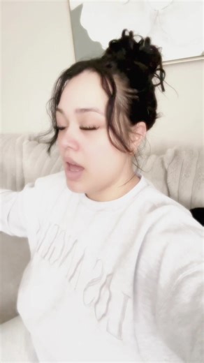 Ain’t nobody 💕 -Chaka khan #momlife #singer