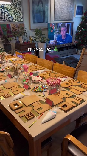 Friendsmas Gingerbread House Decorating Party | Christmas Host