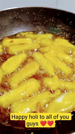 Happy holi to all of you guys ❤️❤️ #trending #holiimages #trending #kr fun food vlogs #youtube