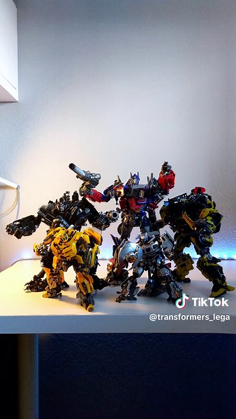Transformers 2007 | Optimus Prime, Ironhide, Ratchet, Bumblebee and Jazz