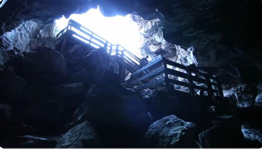 Experience 20 Feet Of Ice At Bandera Volcano Ice Cave This Season