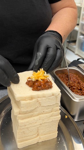 14M views · 151K reactions | Pull-Apart Sloppy Joe's! Layers of beefy bliss in every pull  | Chefclub Network | Facebook