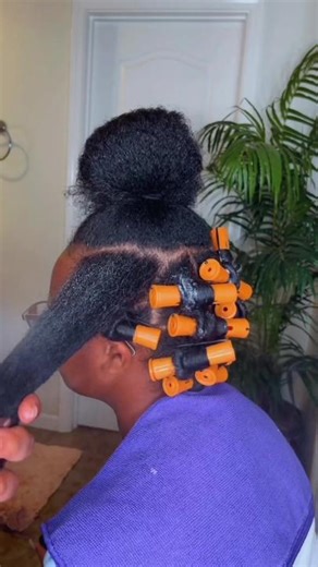 Simple Curly Afro Hairstyle for Natural Hair