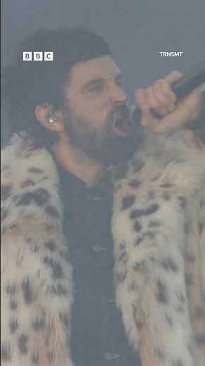 TRNSMT legends Kasabian light up the main stage with another outstanding headline set.