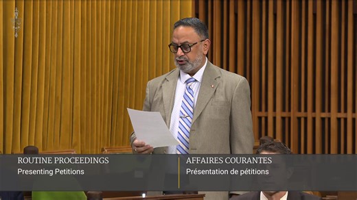 This morning in Parliament, I had the honour of standing up and presenting a petition from people right here in Windsor West about the Ojibway National Urban Park. So many residents took the time to sign it because they care deeply about protecting the Ojibway Prairie Complex; the wildlife, the endangered species, the unique habitats, and the land that holds real meaning for local Indigenous communities. We all know this park has been over 4 decades in the making. From grassroots mobilization, t