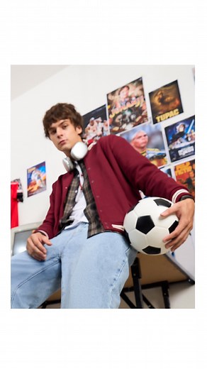 Retro styles make a comeback! NDURE’s latest Retro Mix has the shoe that gives you the trending 80’s aesthetic with a modern twist. #NDURE #RetroMix | NDURE