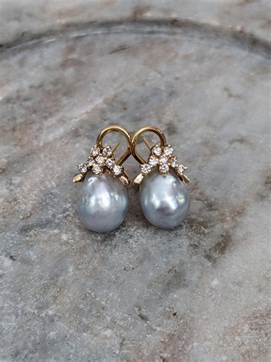 Estate 14k Yellow Gold Omega Back Earrings With Diamond Accents and Pearl - Etsy