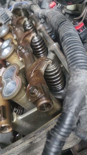 Dodge Hemi misfire problem found #automobile #mechanic #fix#dodge #hemi