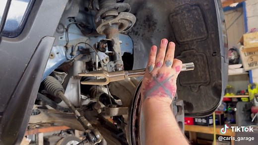 Tie rod ball joint remover tool kit pickle fork, 3 different sizes, 2 different handles, 1 that fits an air chisel #mechanic #tools #omt #orionmotortech #picklefork #howto #automotive #carlsgarage @OrionMotorTech