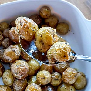 Best Air Fryer Baby Potatoes (Mini / Small Variety)