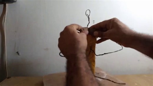 How to sculpt figurative sculpture in  clay