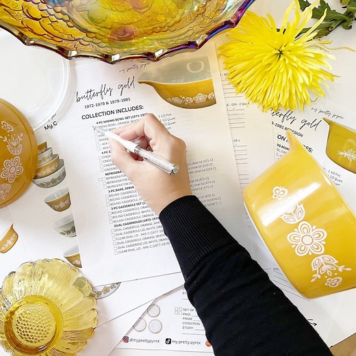 Butterfly Gold - Pyrex Collectors Checklist by "my Pretty Pyrex" - Instant Download - Etsy