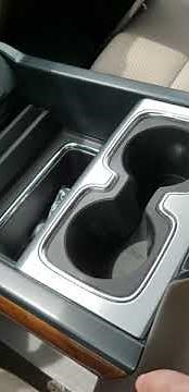 Upper console removal on a Chevy Silverado 2014 / 2019