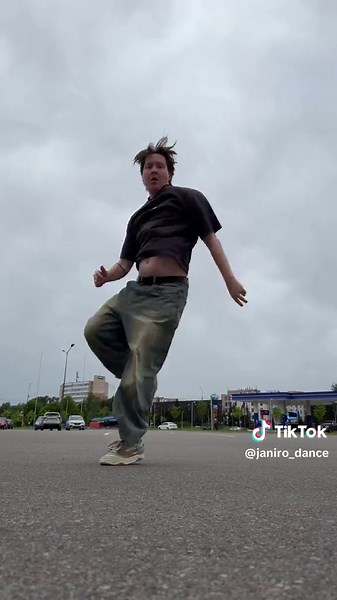 One Leg Dance Trend Explained: Steps and Tips