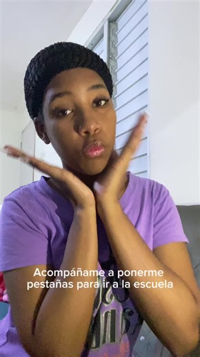 Cómo Poner Pestañas Postizas para el Colegio