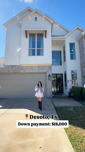 Welcome to luxury living in DeSoto ✨ This stunning 4-bed, 4-bath home sits inside a gated community and is listed at $589,990, and a plus is only $18K down to get in the door.😏🔑 • • Let’s talk — send me a DM 💬 ⤷ @therealtorbrianna @therealtorbrianna @therealtorbrianna • Brianna Alvarez | Realtor 📧 briannaalvarez@monumentstar.com 📲 214-502-1214 Monument Realty x Social Real Estate Group Hablo Español 🇲🇽 • #dfwrealtor #dfwrealestate #dfw #desototx | Brianna Alvarez