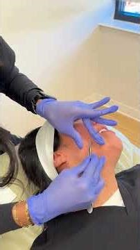 Demonstration: Dermaplaning