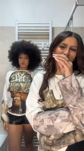 NOISSEY on Instagram: "🔥Ready for the coldest duo fits of the year? Black Friday heat is ON! Don't sleep on the best deals—the first wave of freebies has already shipped! 🎁✈️ 🔍： 2259ZP 🔍： 2232ZP #noissey_official #HolidayDrops #BlackFriday #ChristmasWithTheWave #Streetwear"